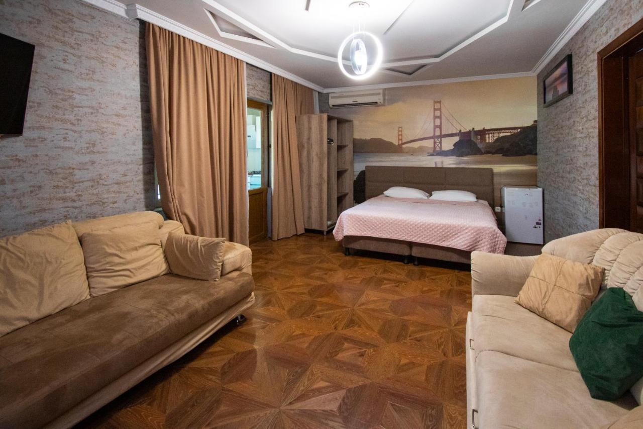 Hotel Smile Kobuleti Kültér fotó