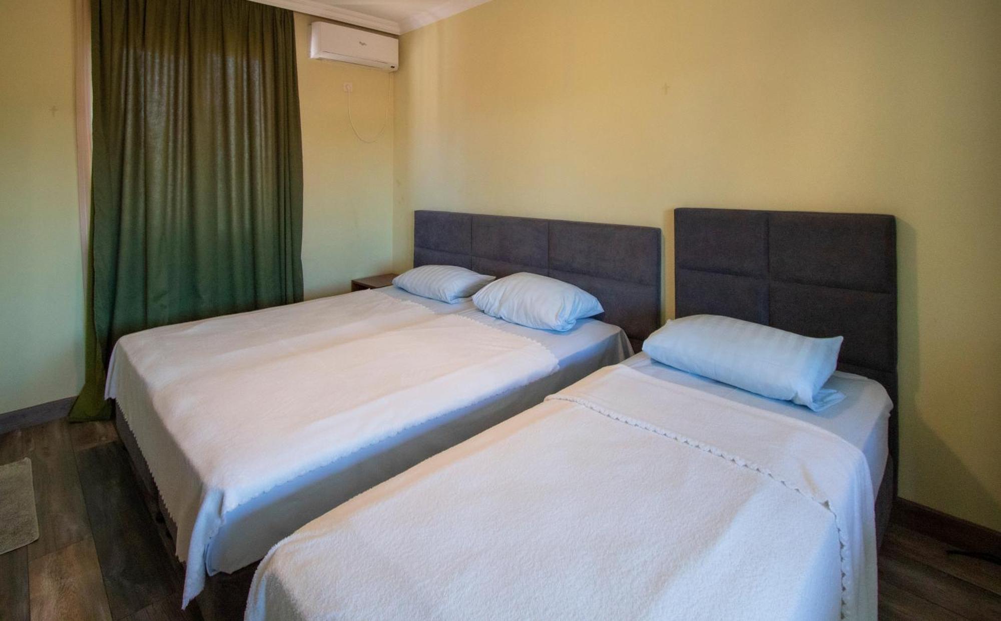 Hotel Smile Kobuleti Kültér fotó